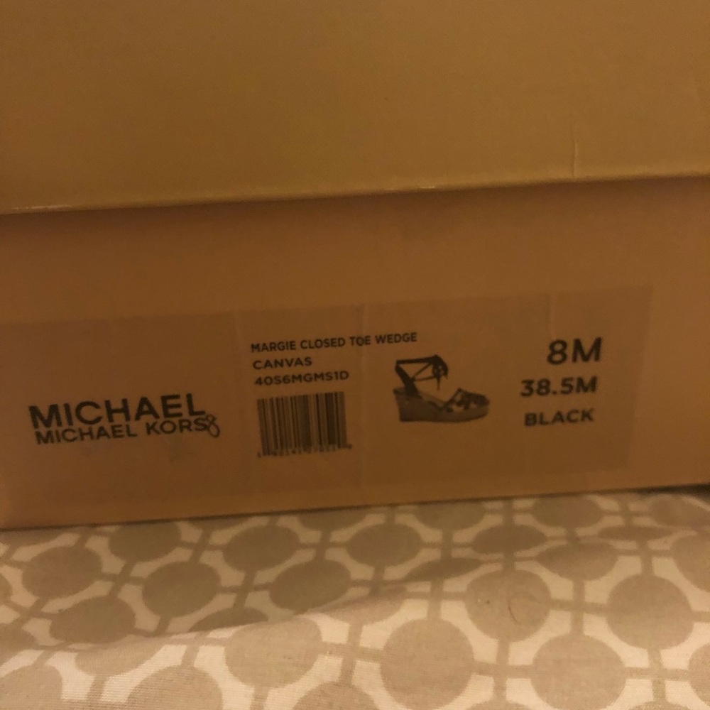 Michael Kors wedges - Picture 7 of 7